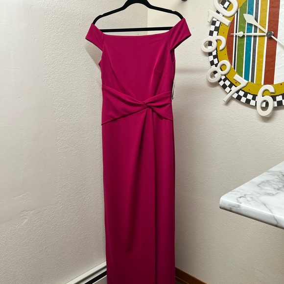 Ralph Lauren crepe off the shoulder dress 4 maxi Fuchsia STUNNING - Picture 2 of 11